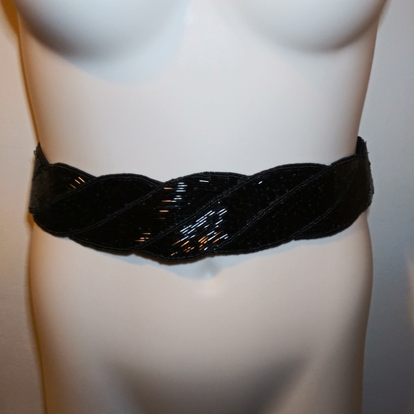 Vintage 80's Le Regale LTD. Hand Made Black Beaded Belt - Picture 2 of 14